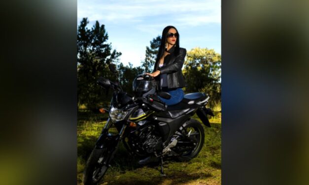 Summer sun with transgirl Antonella